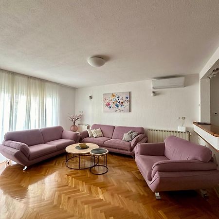 Apartmani Adria Trogir Eksteriør billede