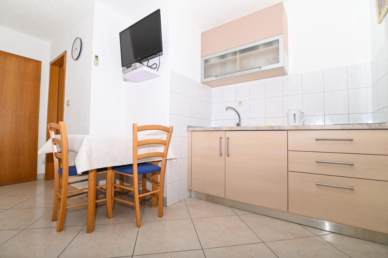 Apartmani Adria Trogir Eksteriør billede