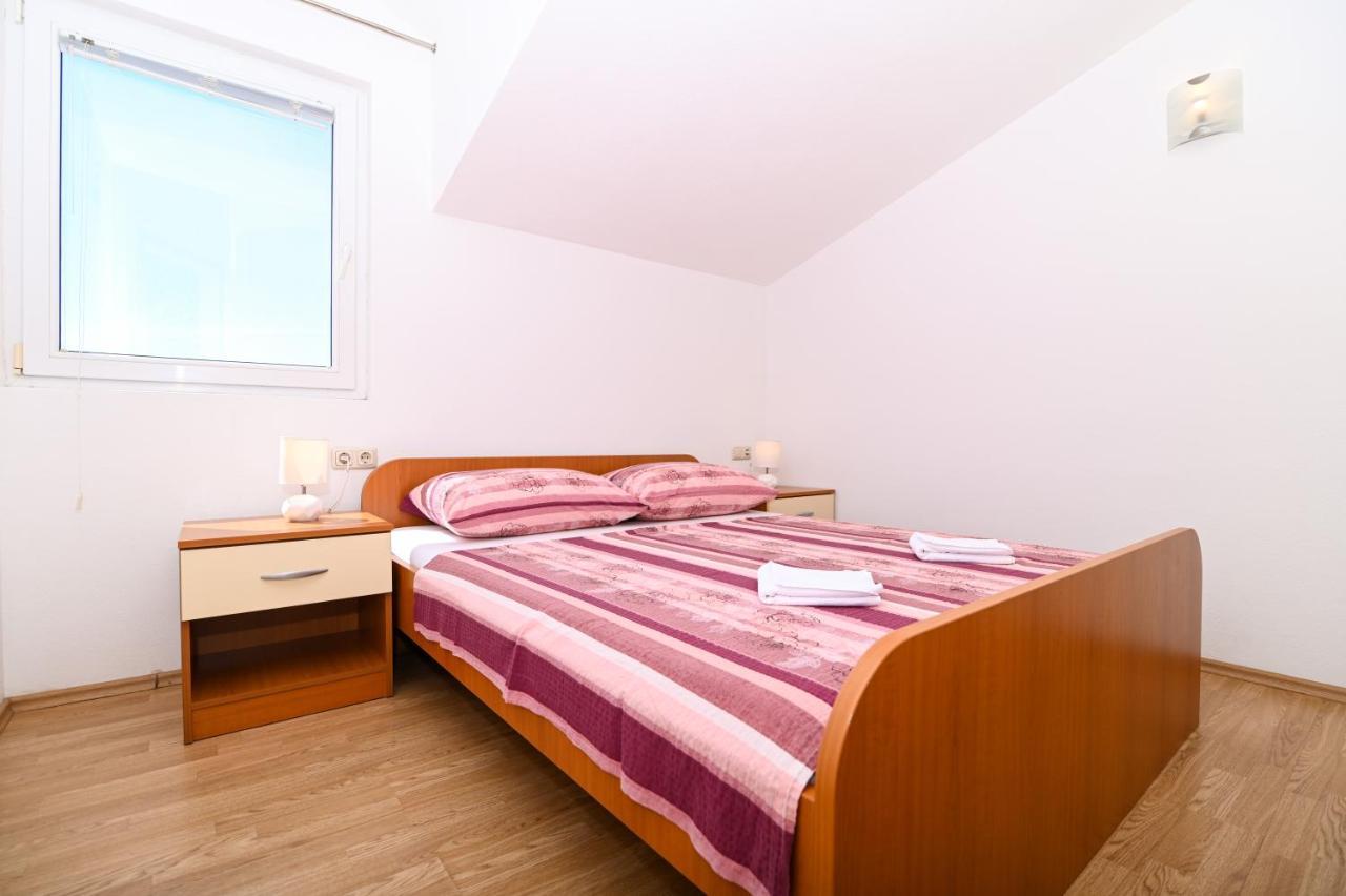Apartmani Adria Trogir Eksteriør billede