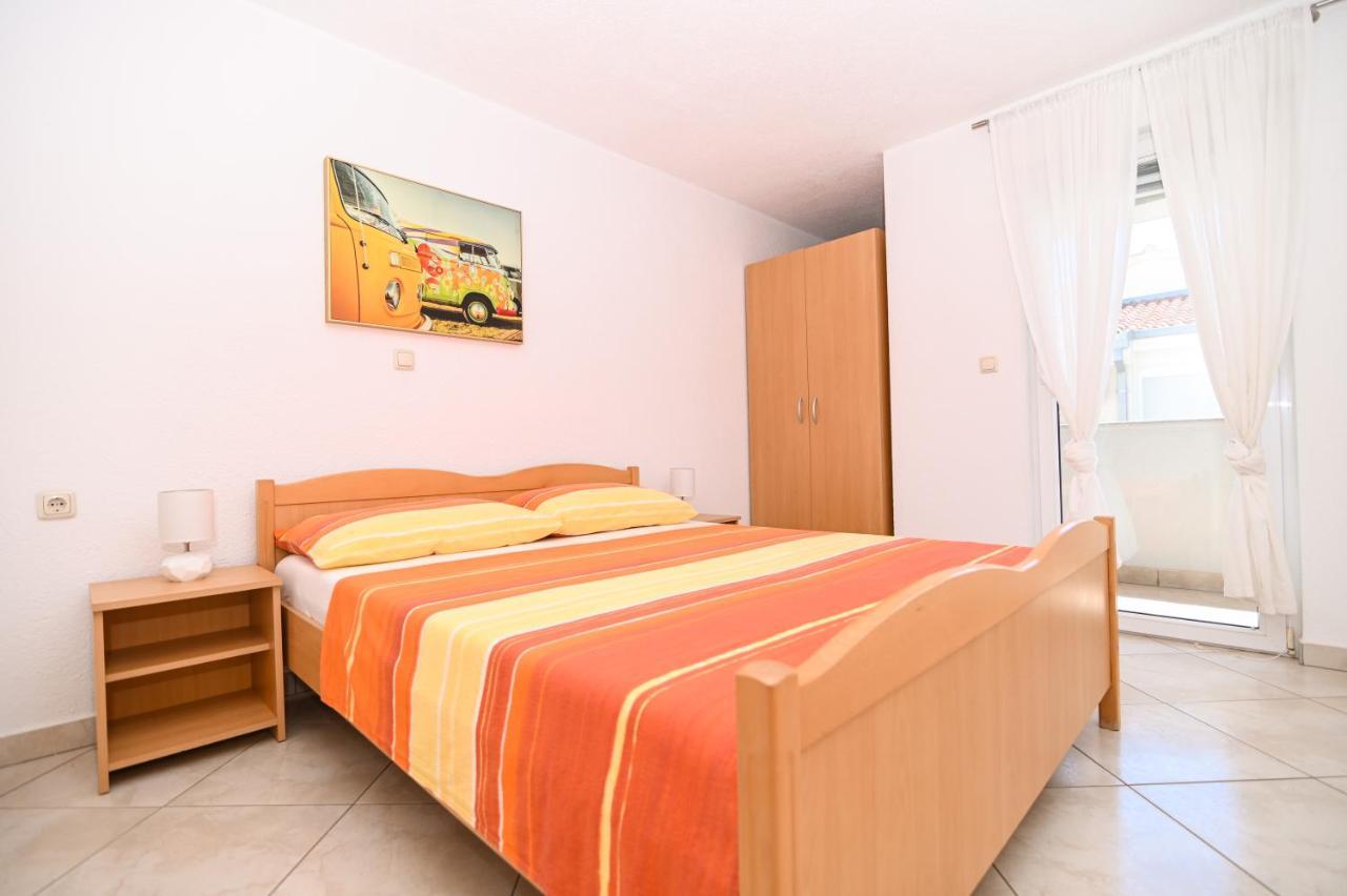 Apartmani Adria Trogir Eksteriør billede
